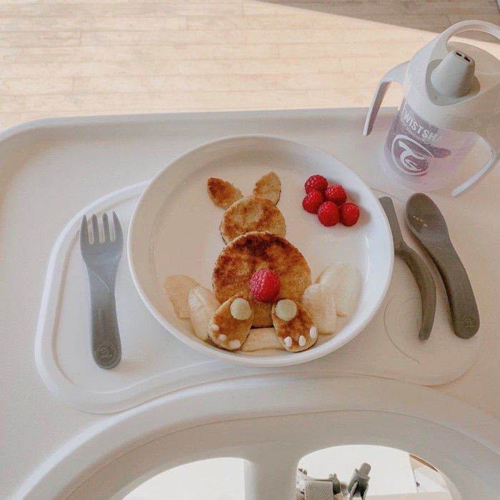 Twistshake Σετ Κουτάλι, Μαχαίρι, Πιρούνι 6+ Μηνών Pastel Grey