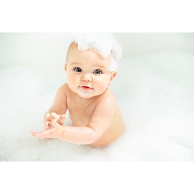 Adelco baby Sensitive Care Σαμπουάν & Αφρόλουτρο 300ml