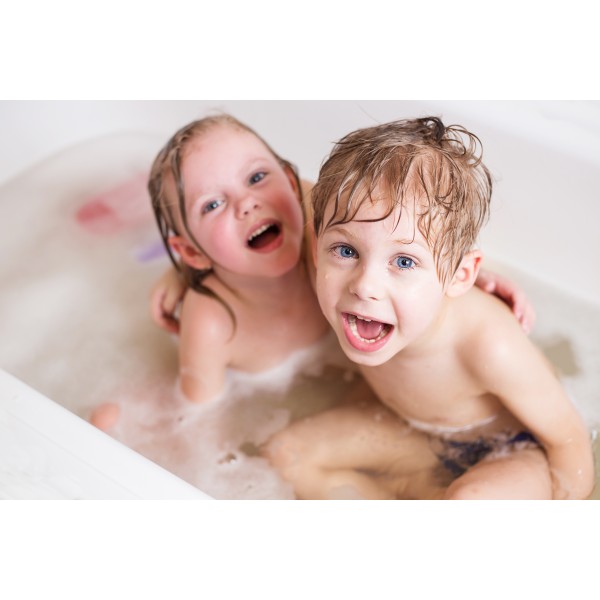 Adelco Kids Σαμπουάν-Ντους για μαλλιά και σώμα 500ml 